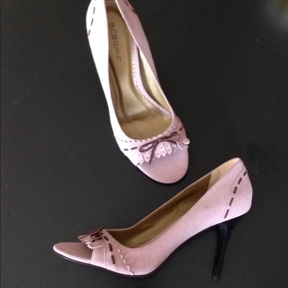 BCBGirls Shoes - BCBGirls lavender heals 9.5